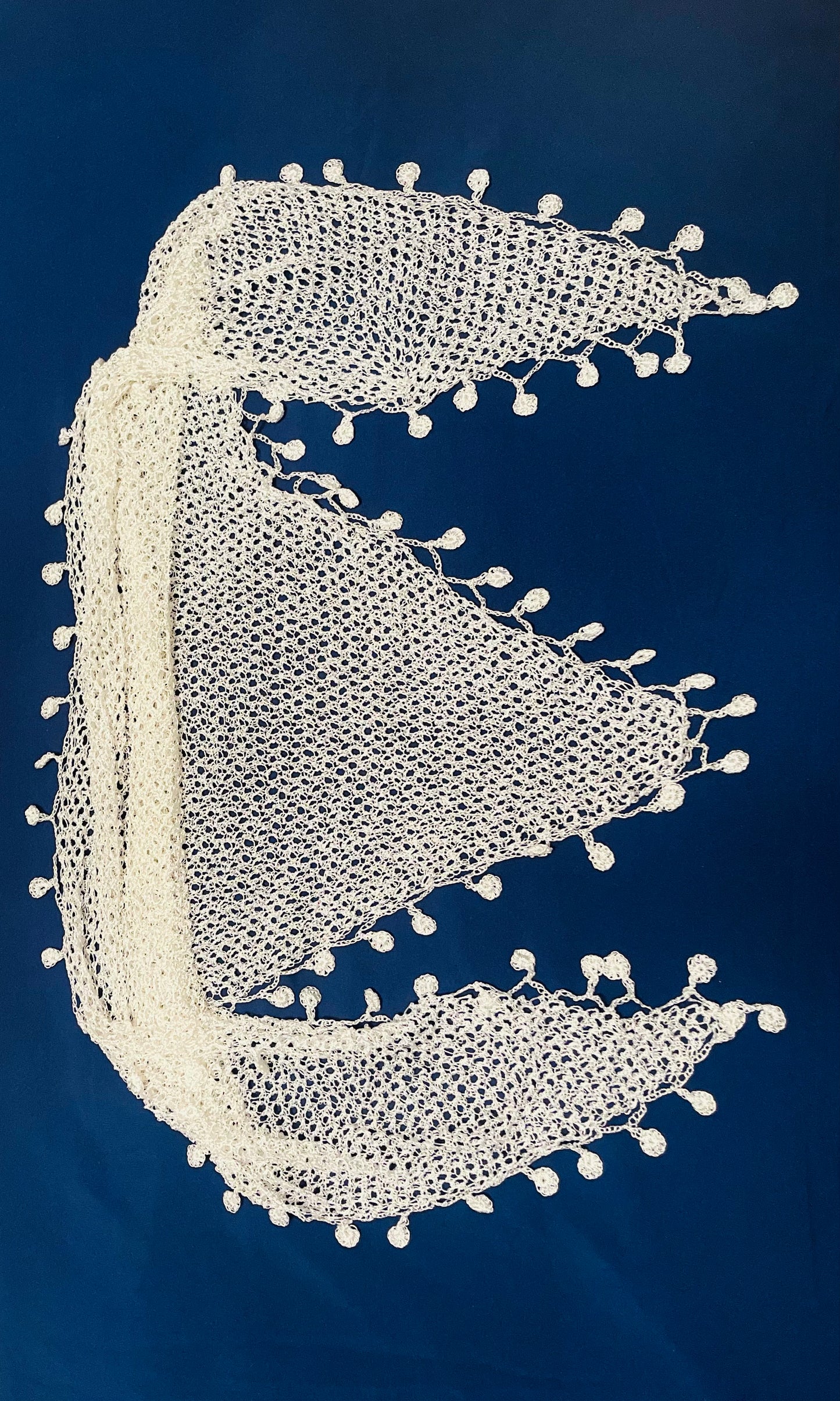 White Sariki - Krosia on three sides - Special