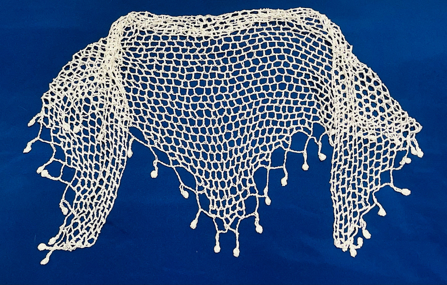 White Sariki - Krosia on two sides